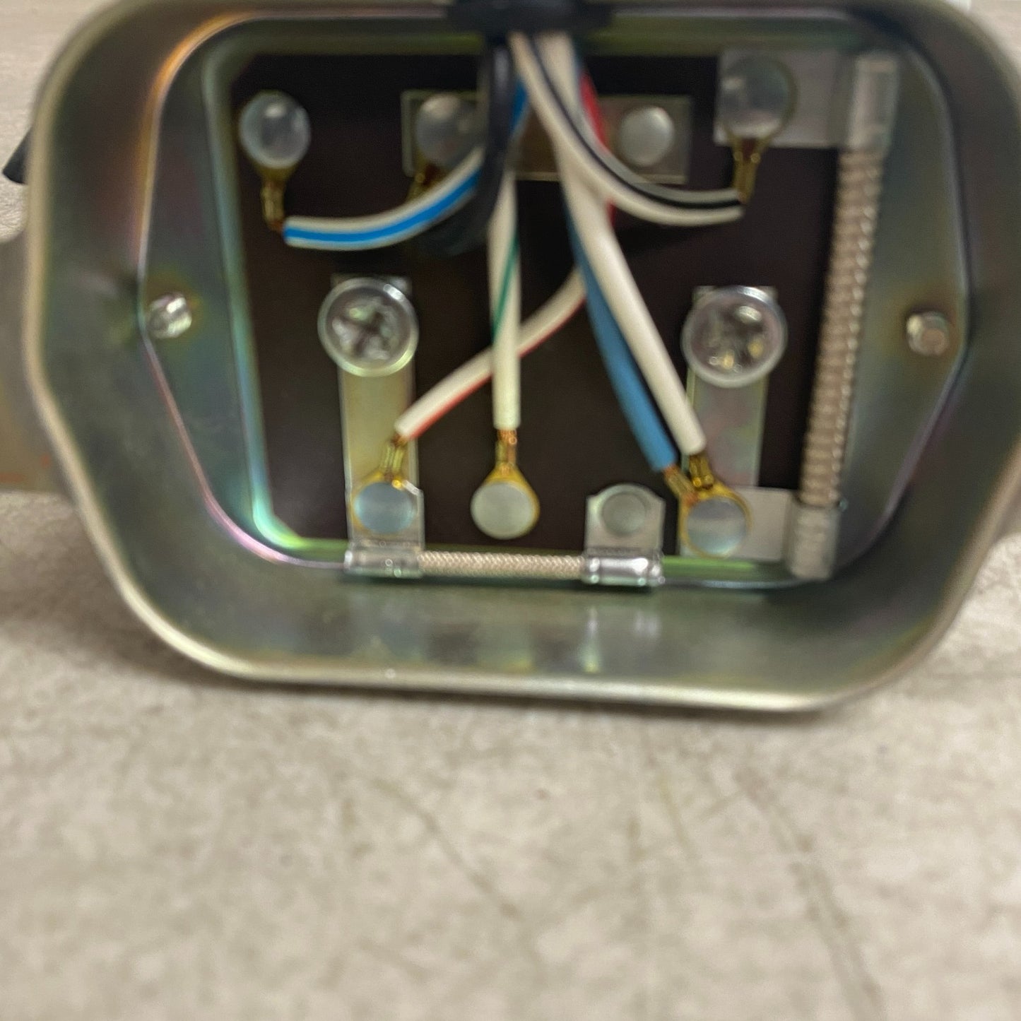 Beck Arnley 177-0577 Voltage Regulator for 1981-1987 Isuzu Pickup Trooper I-Mark