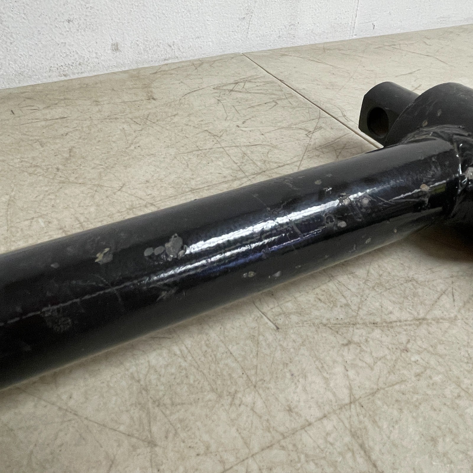 Automann TMR515 Torque Rod Tube 23" Rear Suspension for Freightliner FAS II