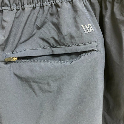 VRST Menâs 5" Resort Short Dark Ardosia Slate MAX2004645 Trendy Summer Running