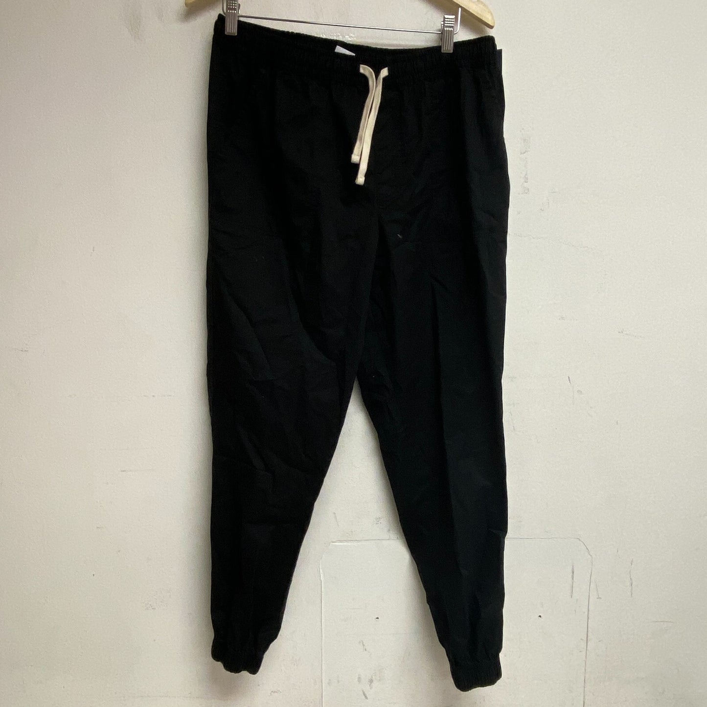 DSG Men's Training Causal Cotton Woven Jogger Athletic Fit Pure Black DAM23111
