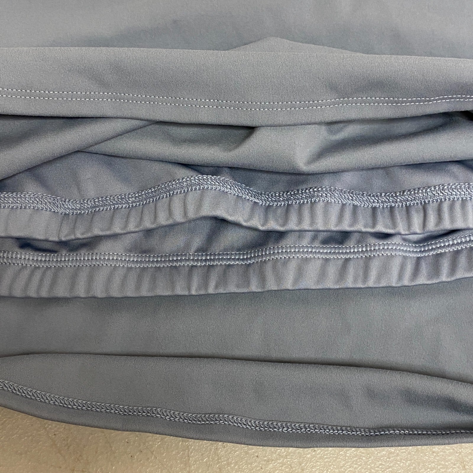 DSG Women's Momentum Cropped  Scoop Neck Tank Top Wet Cement DAW13301 New