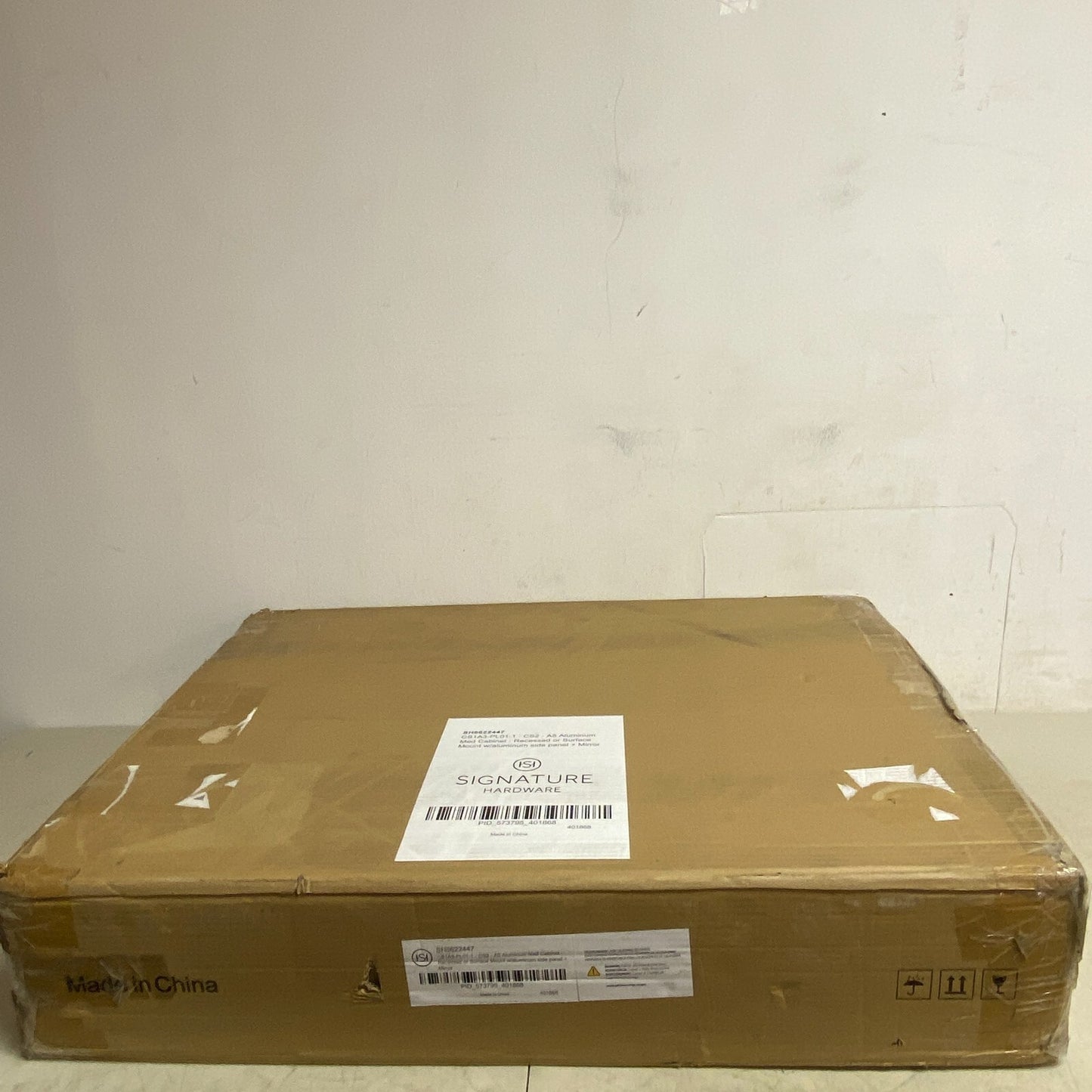 Signature Hardware ALUMINUM MED CABINET REESSED OR SURFACE MOUNT W ALUMINUM