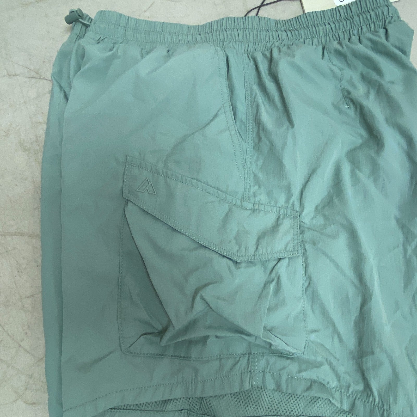 Alpine Design Women's W AD Woven Cargo Short Mineral Jade ADW13806 BRAND NEW