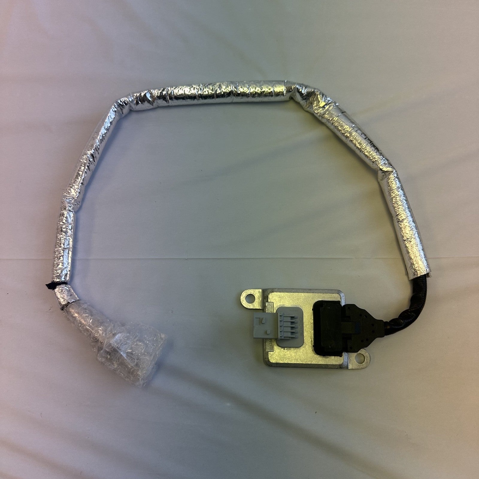 Dorman 904‑6009 Nitrogen Oxide (NOx) Sensor for Diesel Engine Emissions Control