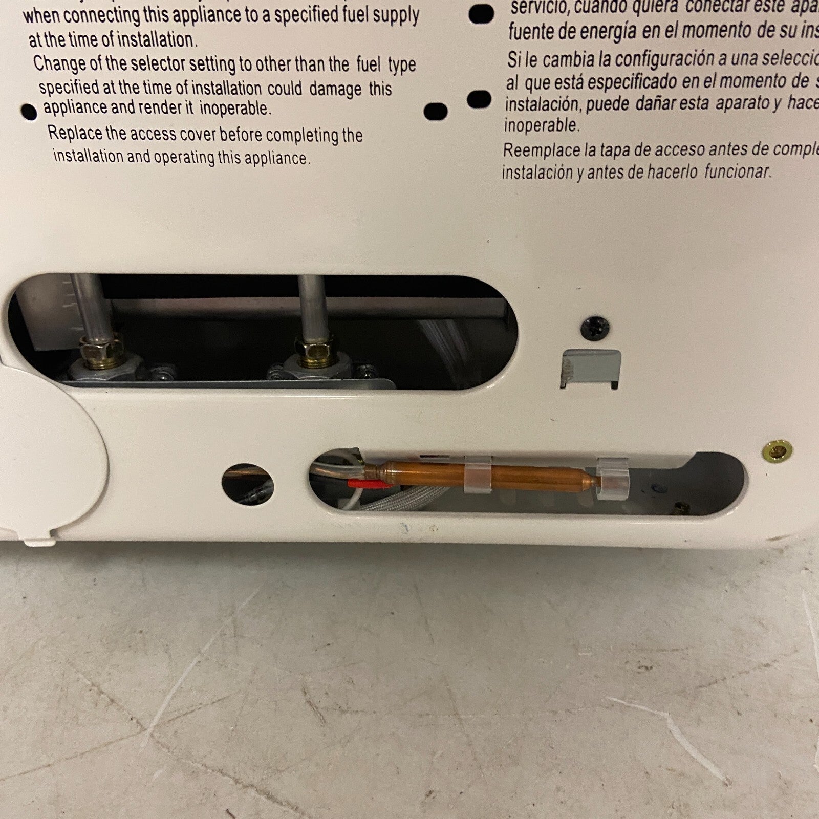 Master Forge Indoor/Garage 10,000-BTU Vent-Free Wall Heater Blue Flame