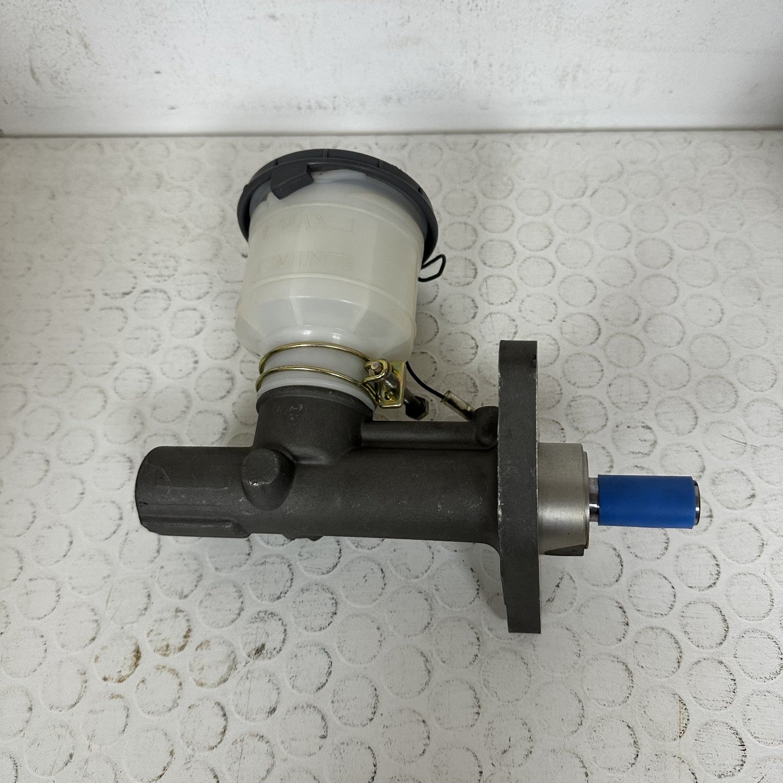 Dorman M39970 Brake Master Cylinder for Ford F150 F250 Expedition 1997-2003