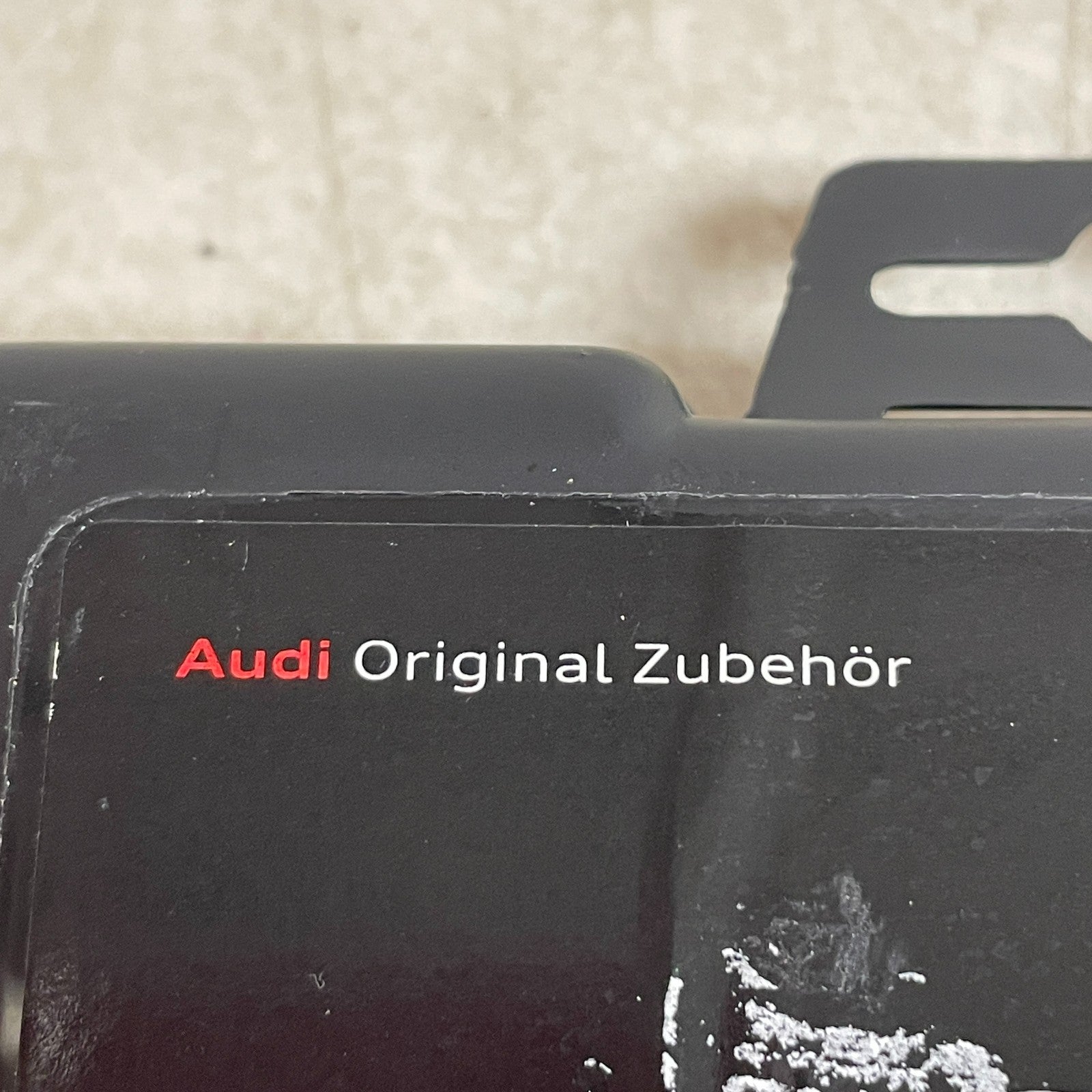 Audi Anti Theft Wheel Bolts Set with Key Chrome Silver 8P0071455