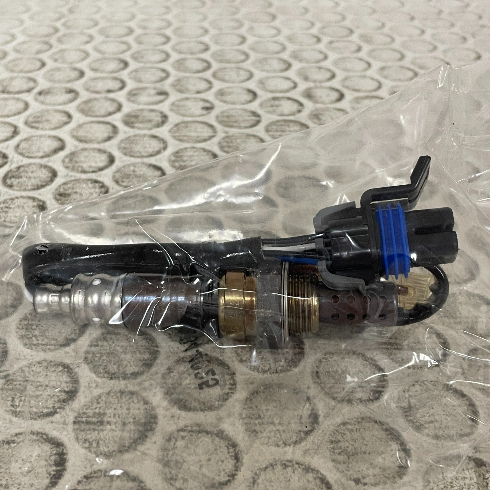 Denso 234-4025 Oxygen Sensor Heated Upstream Left 1998-2002 Chevrolet Camaro