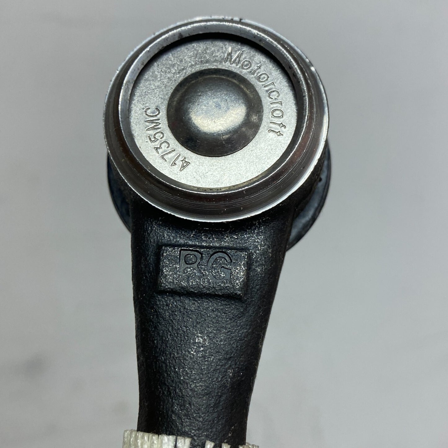 Ford Spindle Rod Connecting Tie Rod End Motorcraft MES-2056-R