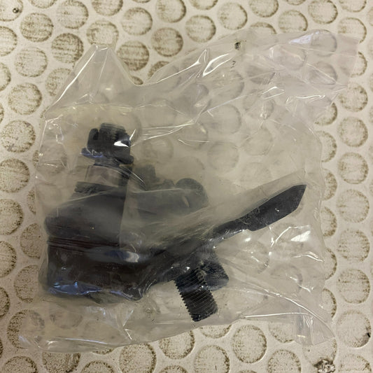 Driveworks Front Lower Suspension Ball Joint Passenger Side Metal DW‑K90347