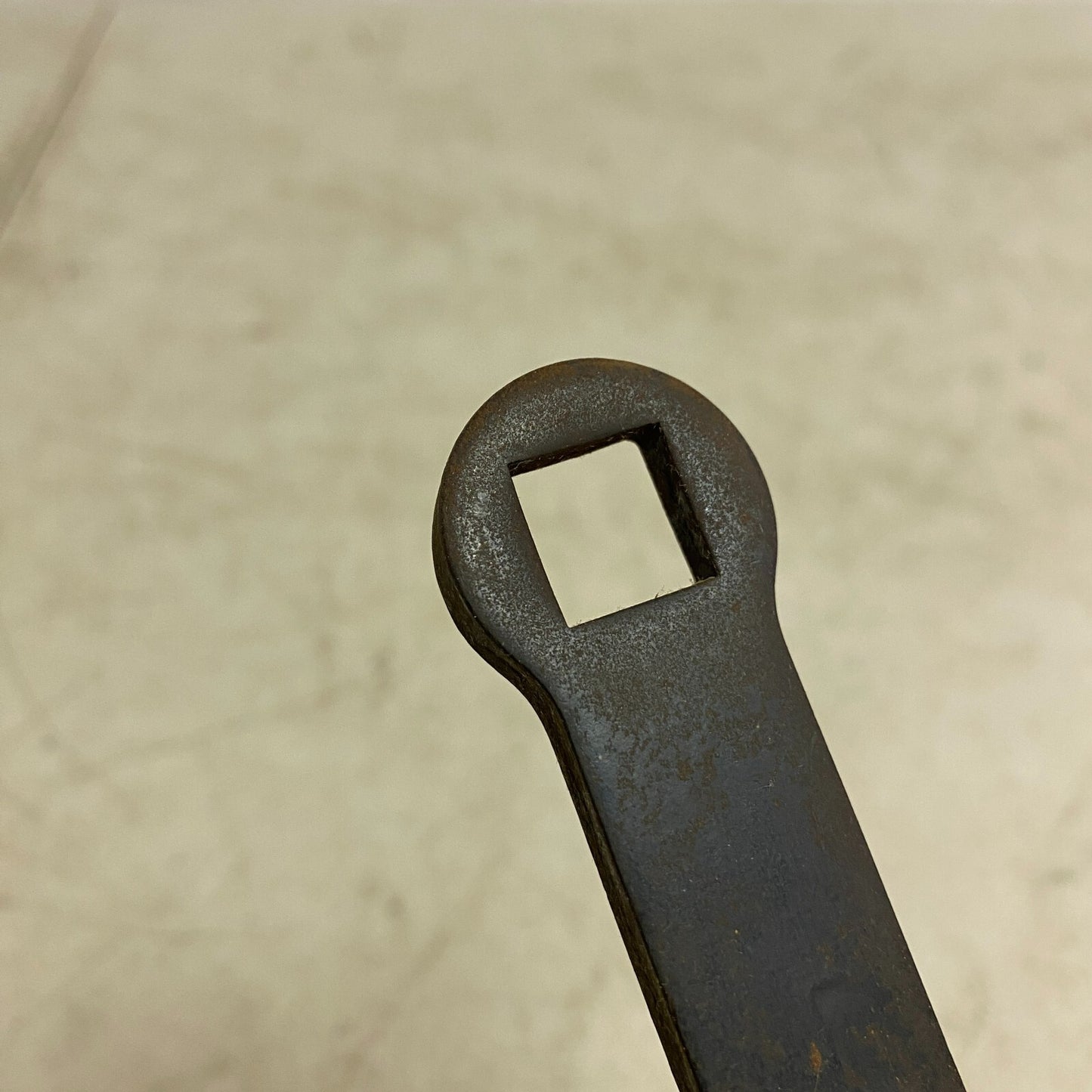 Mazda Specialty Tool Counter Lever Torx Wrench 49UN-01-0130 ,#847-1CP