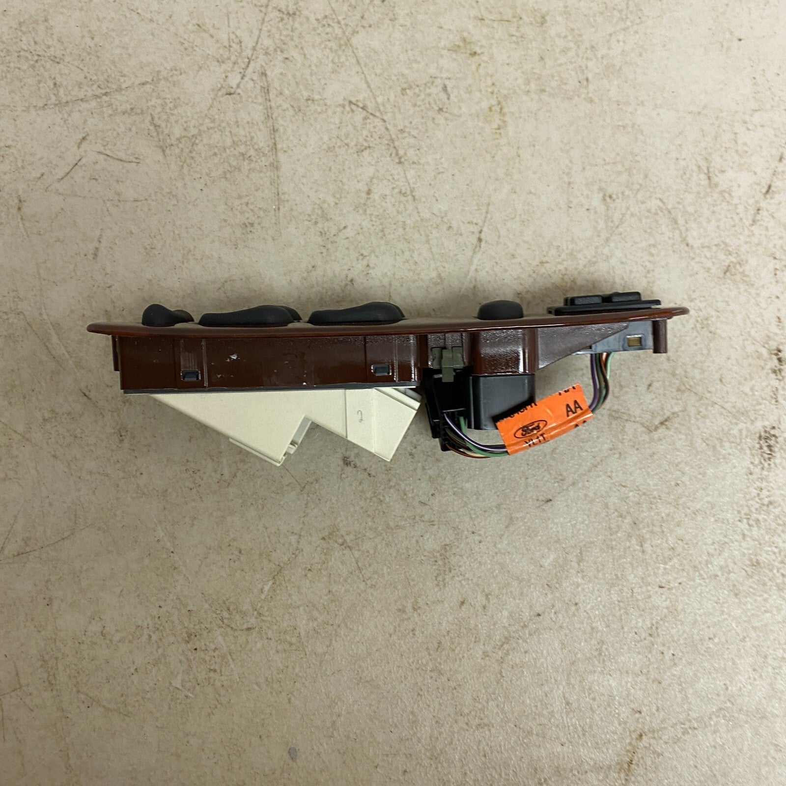 Ford Bezel Door Trim 1L7Z-14525-AAA