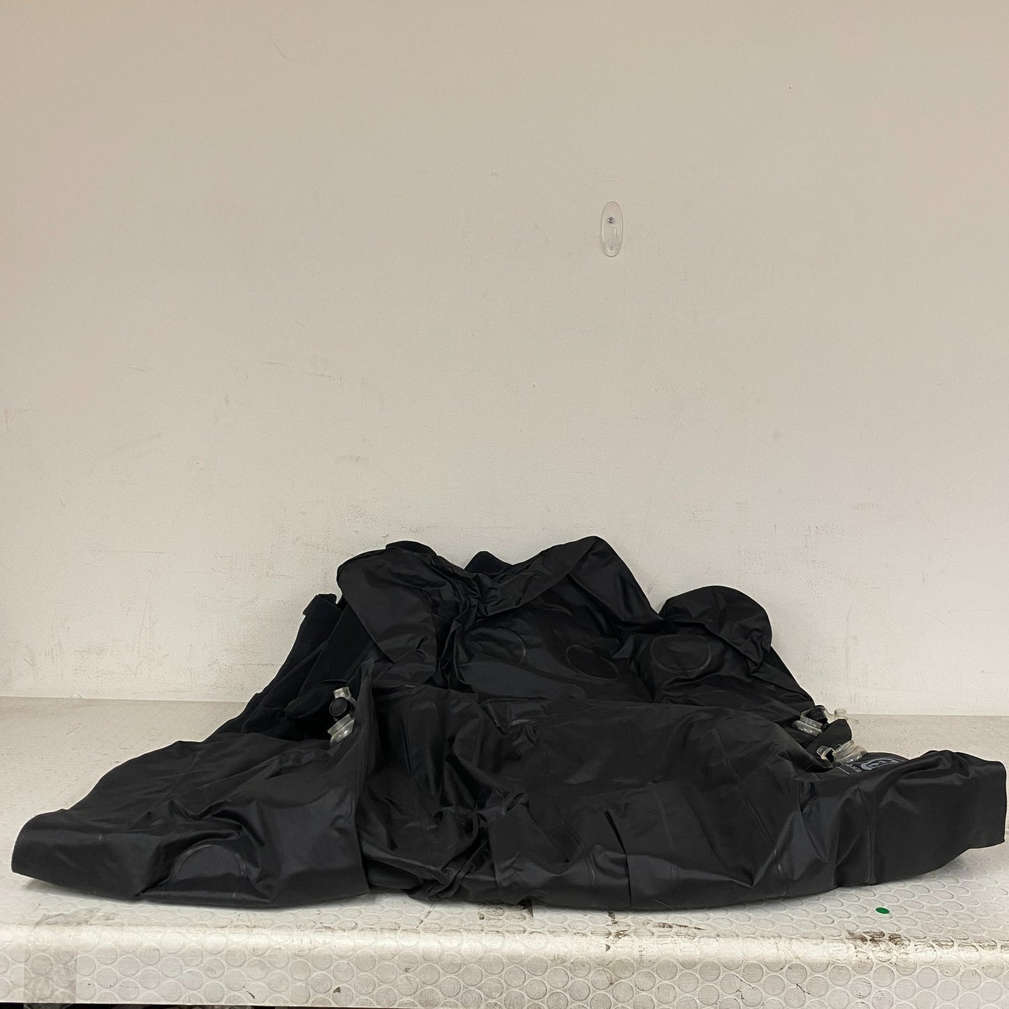 DikaSun Car Air Mattress Inflatable SUV Truck Camping Bed Pump Pillows