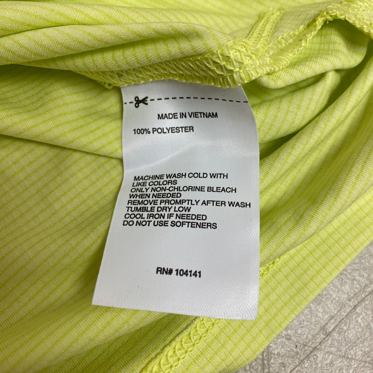 DSG Men's Running Polyester Short Sleeve T-Shirt Fresh Lime DAM12204 New