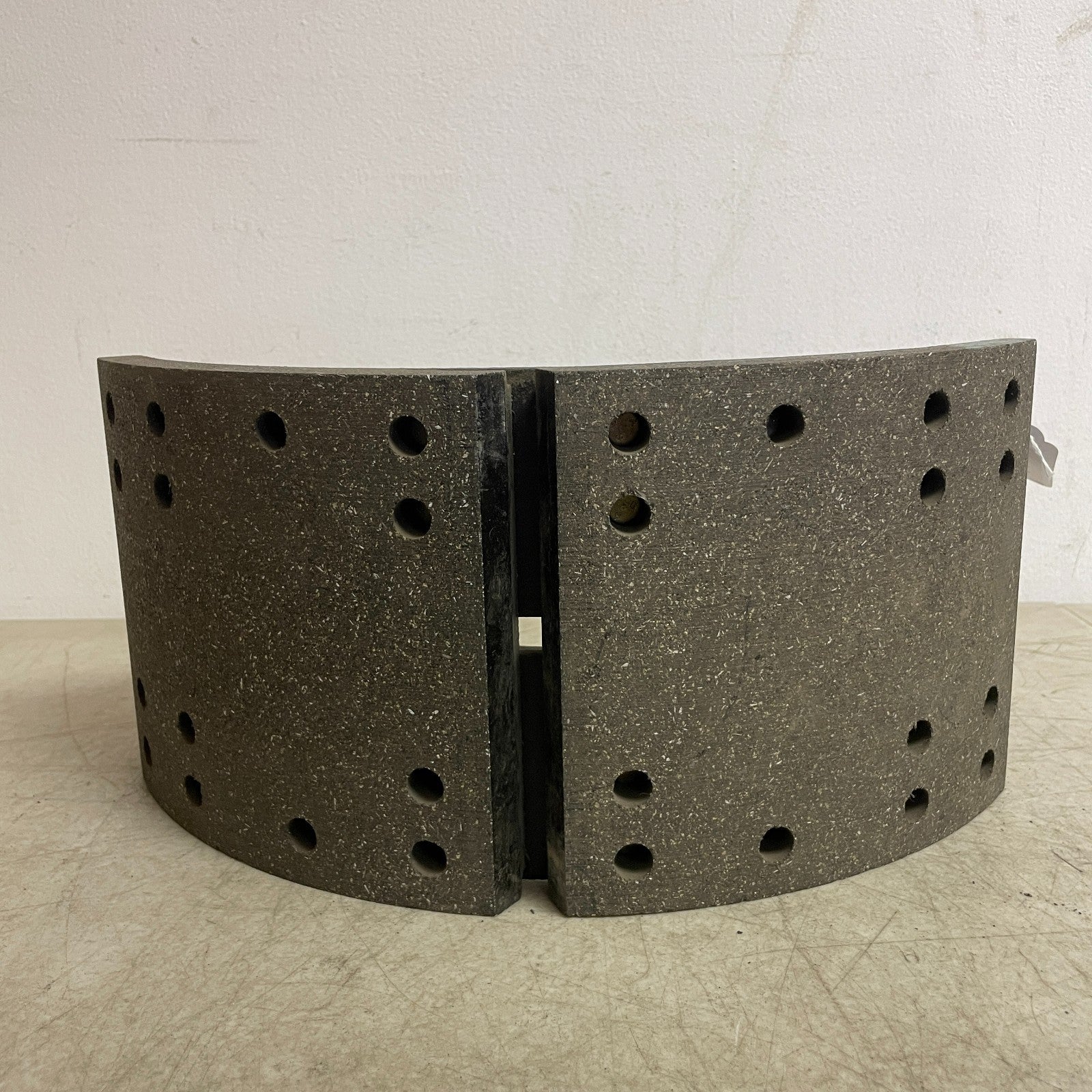 Haldex Drum Brake Shoe 16.5"x7" Rear Eaton ES 23K GAWR Heavy Duty GG4709ESR