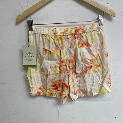 Alpine Design Womens Camping Shorts Soft Peach/Floral ADW13808