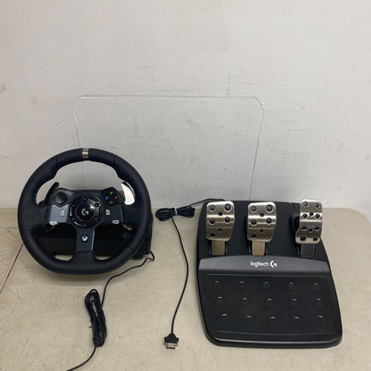 Logitech G920 Driving Force Racing Wheel & Pedals for Xbox Series X|S, Xbox