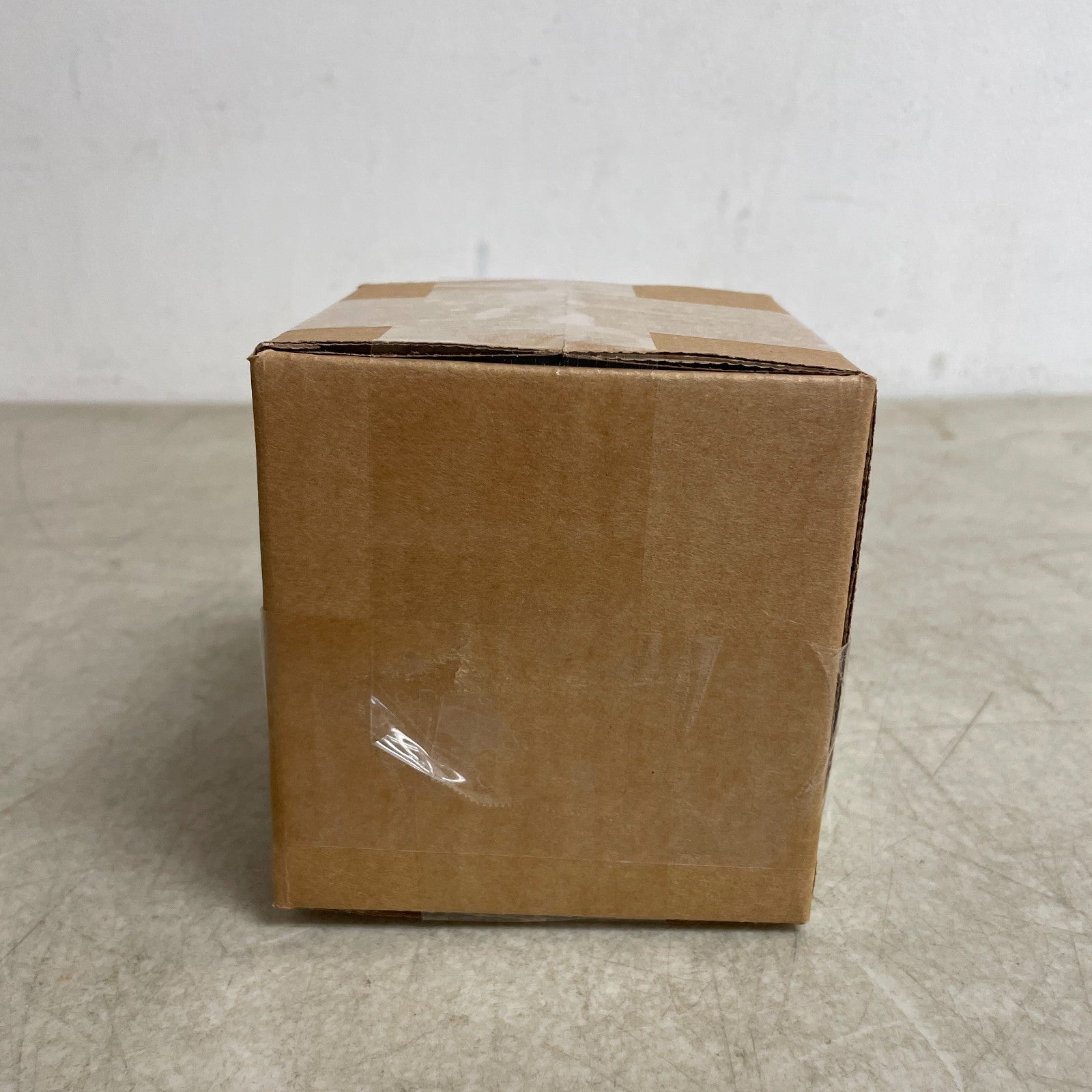 GoPro HERO3+ Silver Action Camera with Weatherproof Clear Case HD Video Capture