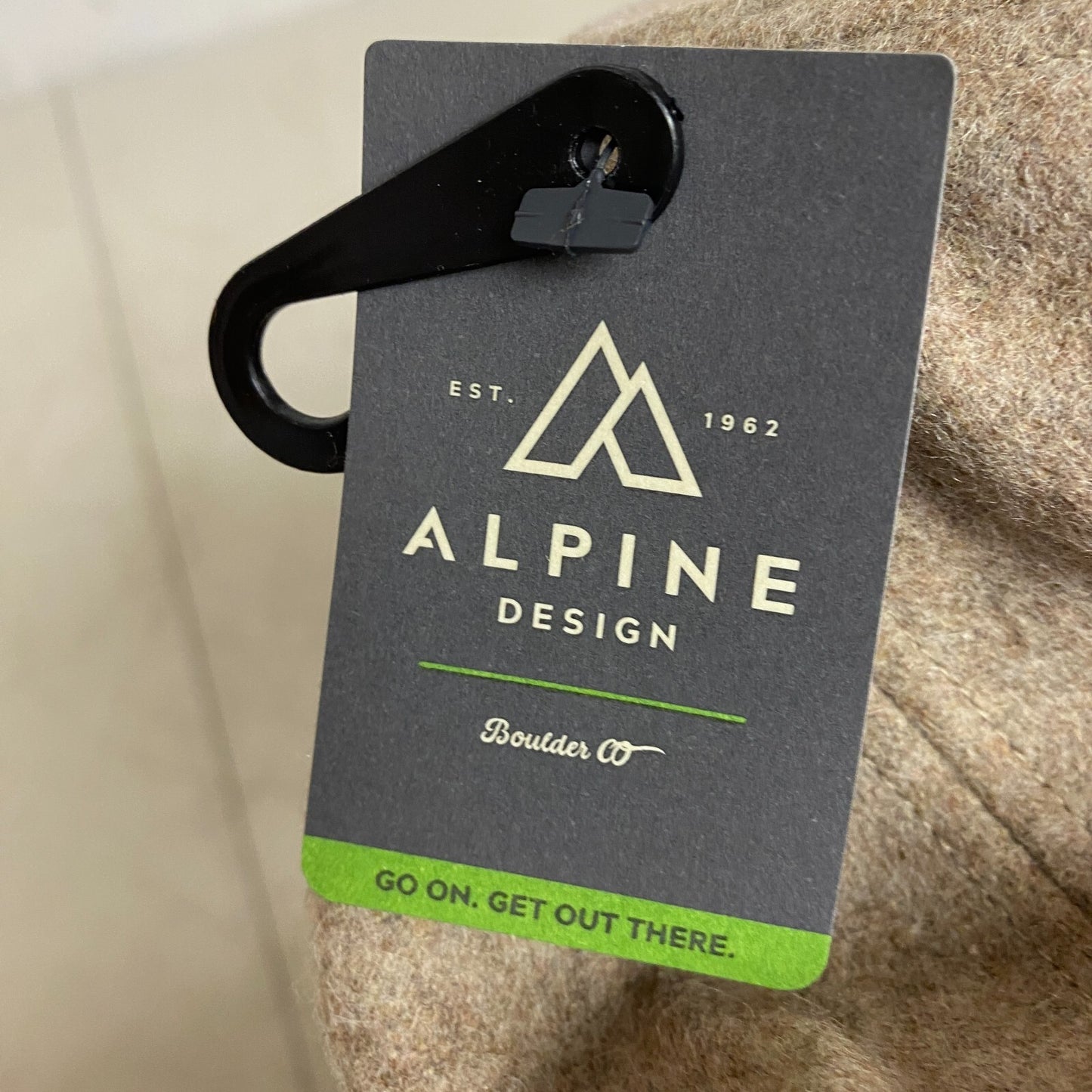 Alpine Design Men's AD M Faux Melton Patch Cap Tan  One Size [OSFA] ADMA4001 New