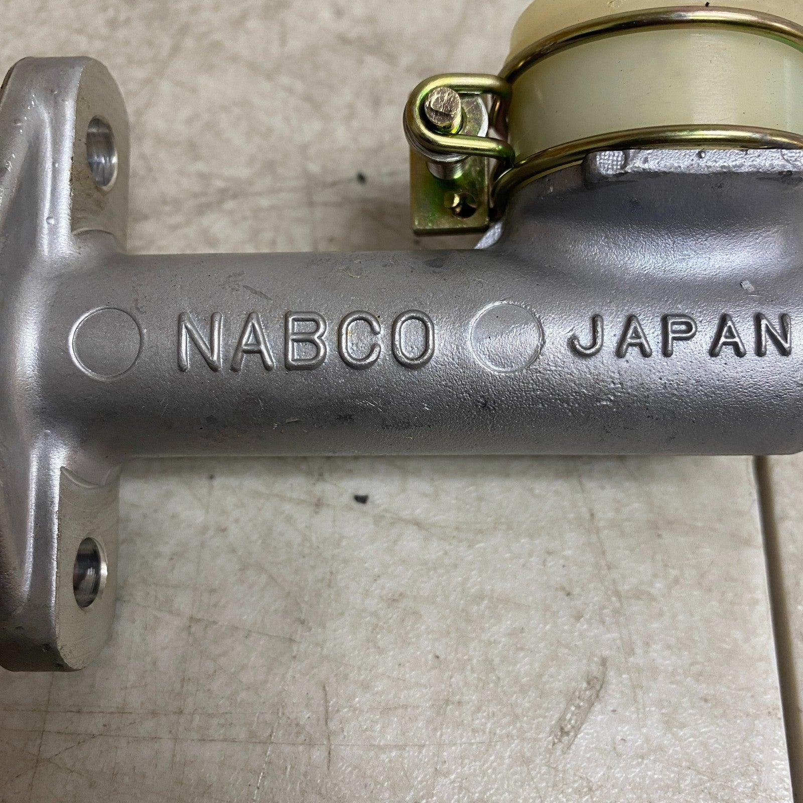 BECK ARNLEY 072-8463 Clutch Slave Cylinder 1995-1998 Hyundai Sonata Manual