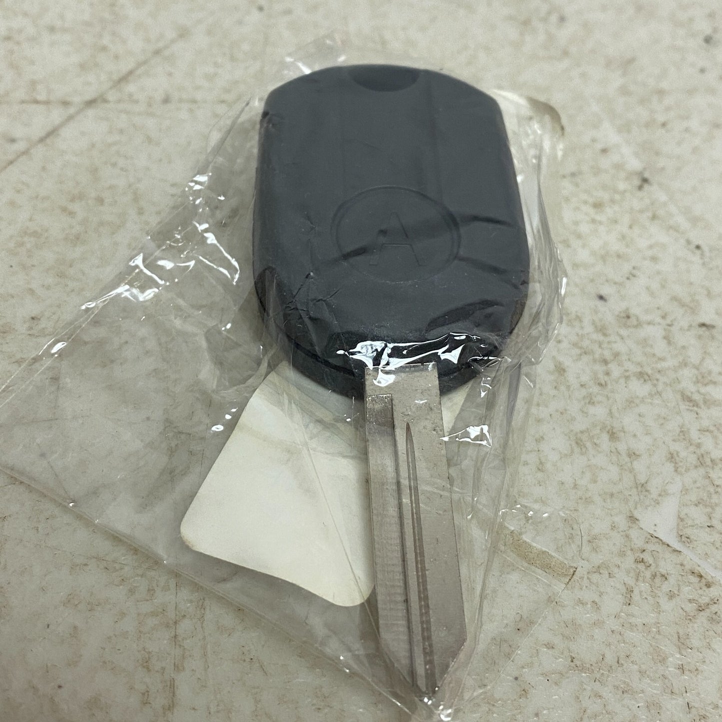 Ford Transmitter 80 bit 3 Button Key Fob Aftermarket for 2006-2012 Ford Focus ..
