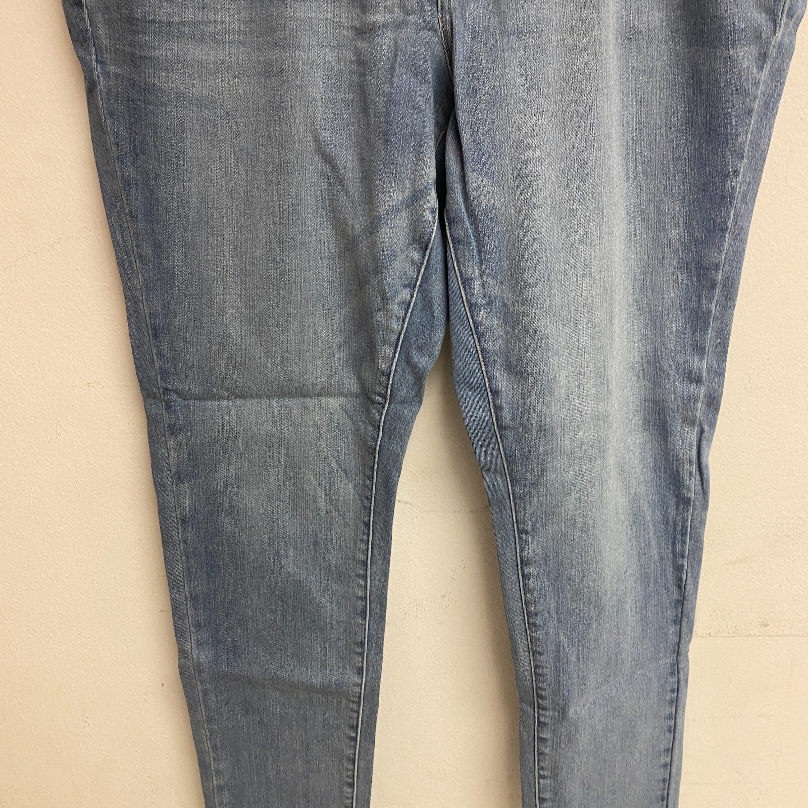 Ana Women's High Rise Exposed Button Skinny Jeans Size 16W Color Light Blue Bell