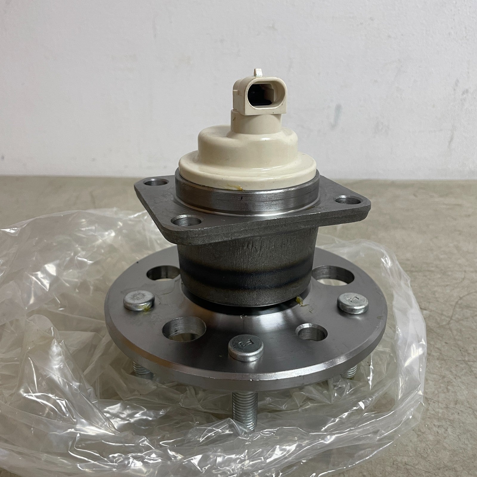 Carquest/DriveWorks NT512150 Rear Wheel Hub & Bearing Assembly Steel