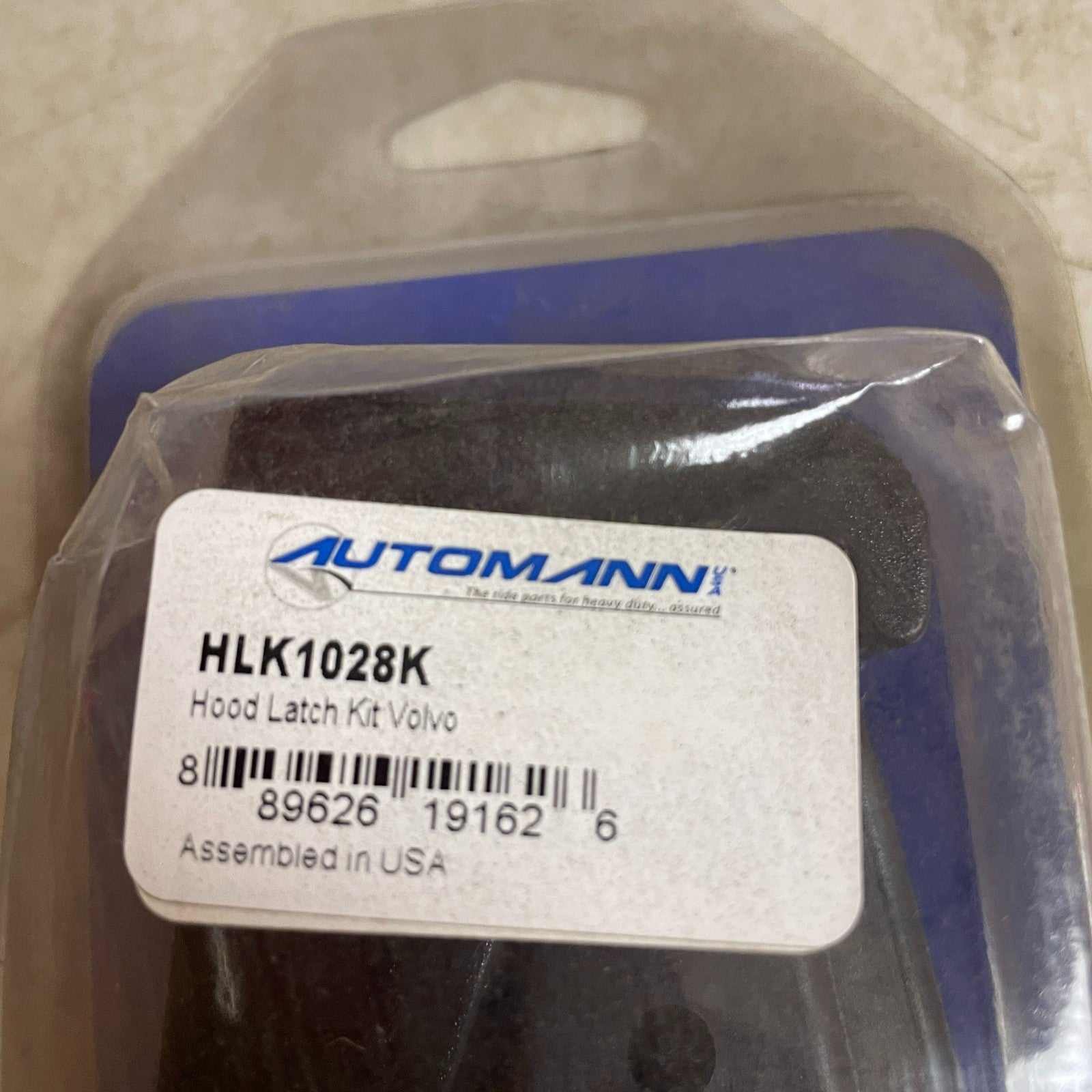 Automann Hood Latch Kit Volvo Heavy‑Duty Truck Steel HLK1028K