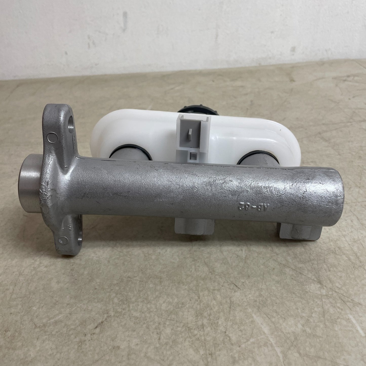 Dorman M39567 Brake Master Cylinder Direct Fit Replacement for Select Vehicles