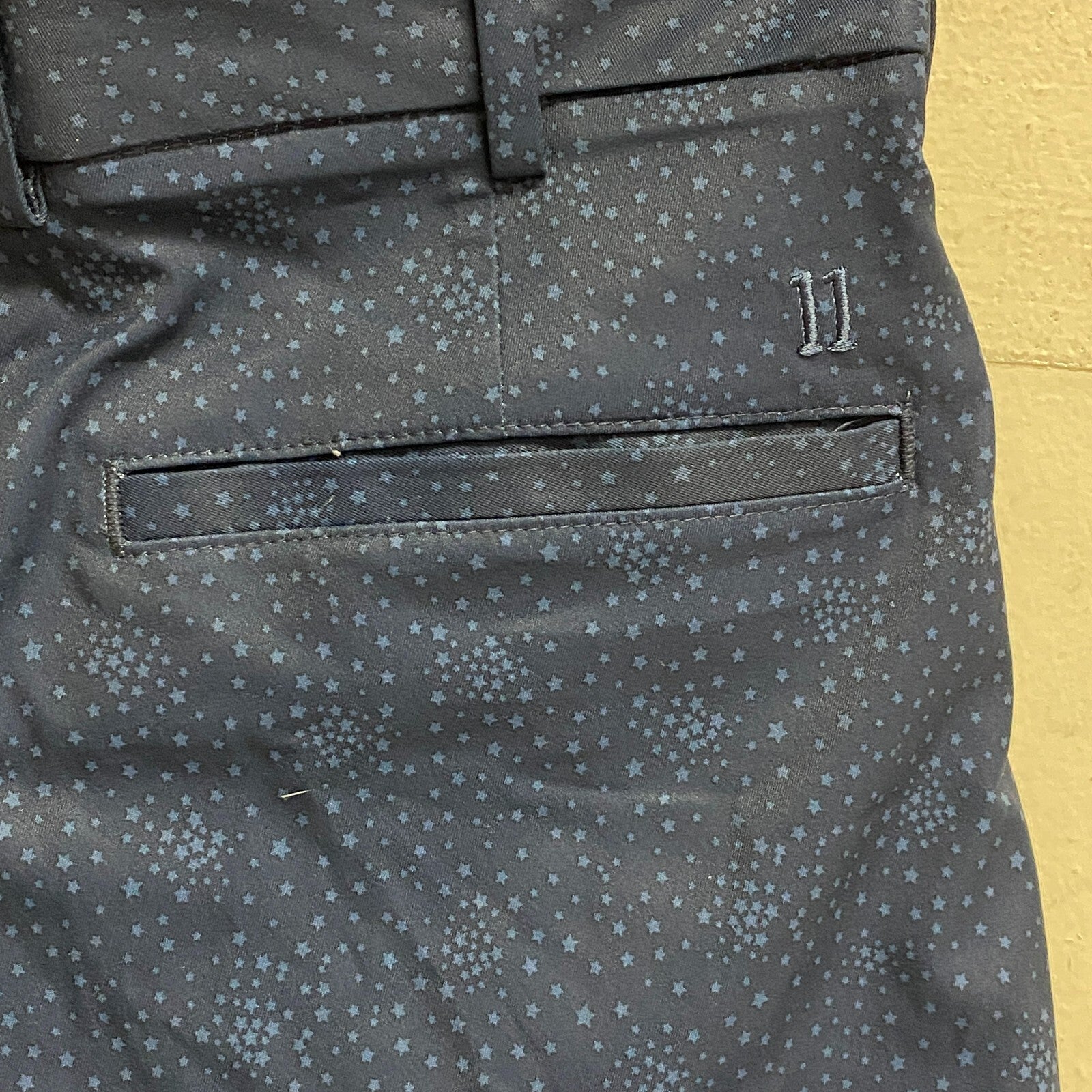 Walter Hagan Mens' 10 in P11 USA Star Print Short Stars Navy Summer MGA14183