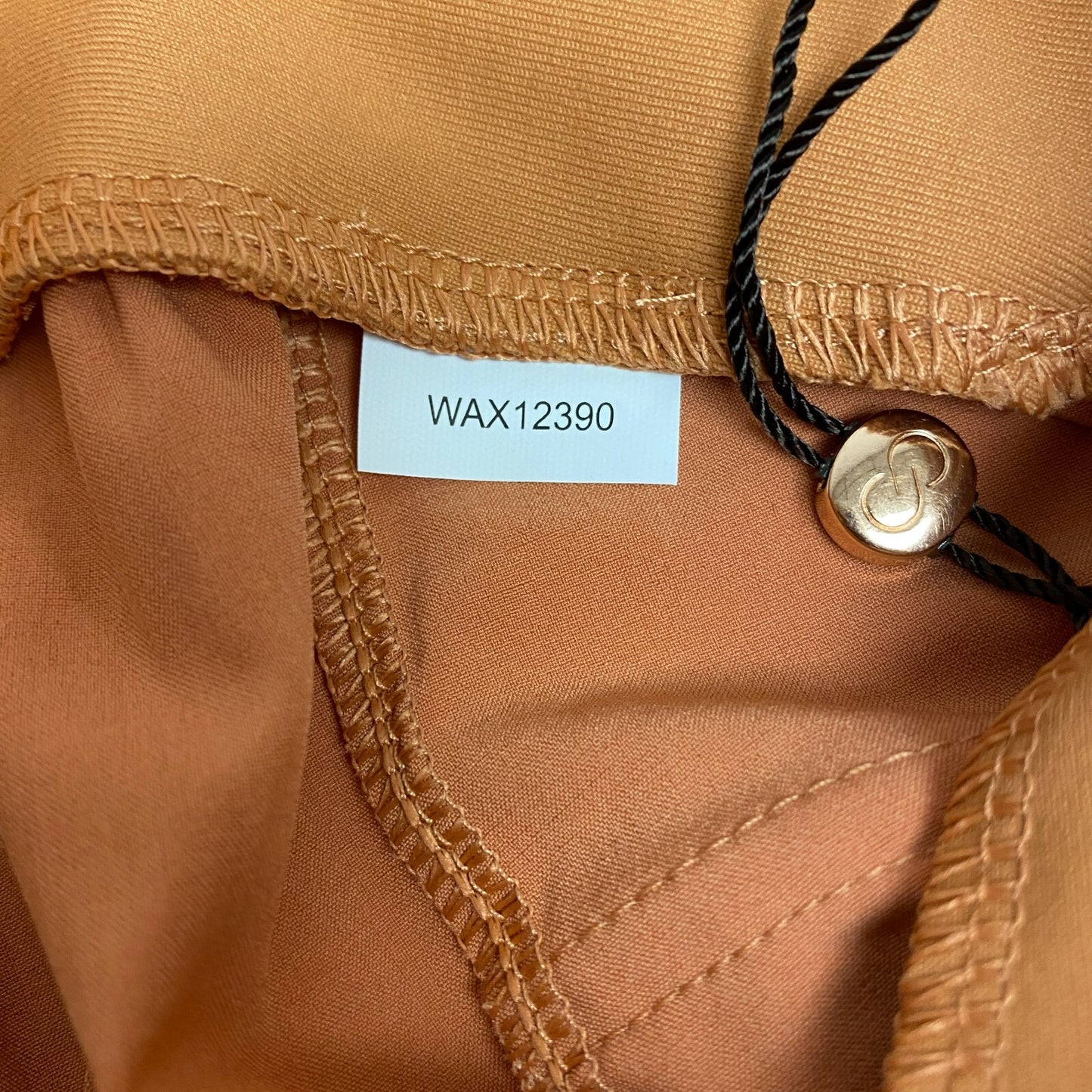 CALIA Women's 4 in Truelight Apricot Aura Cargo MID RISE Short WAX12390