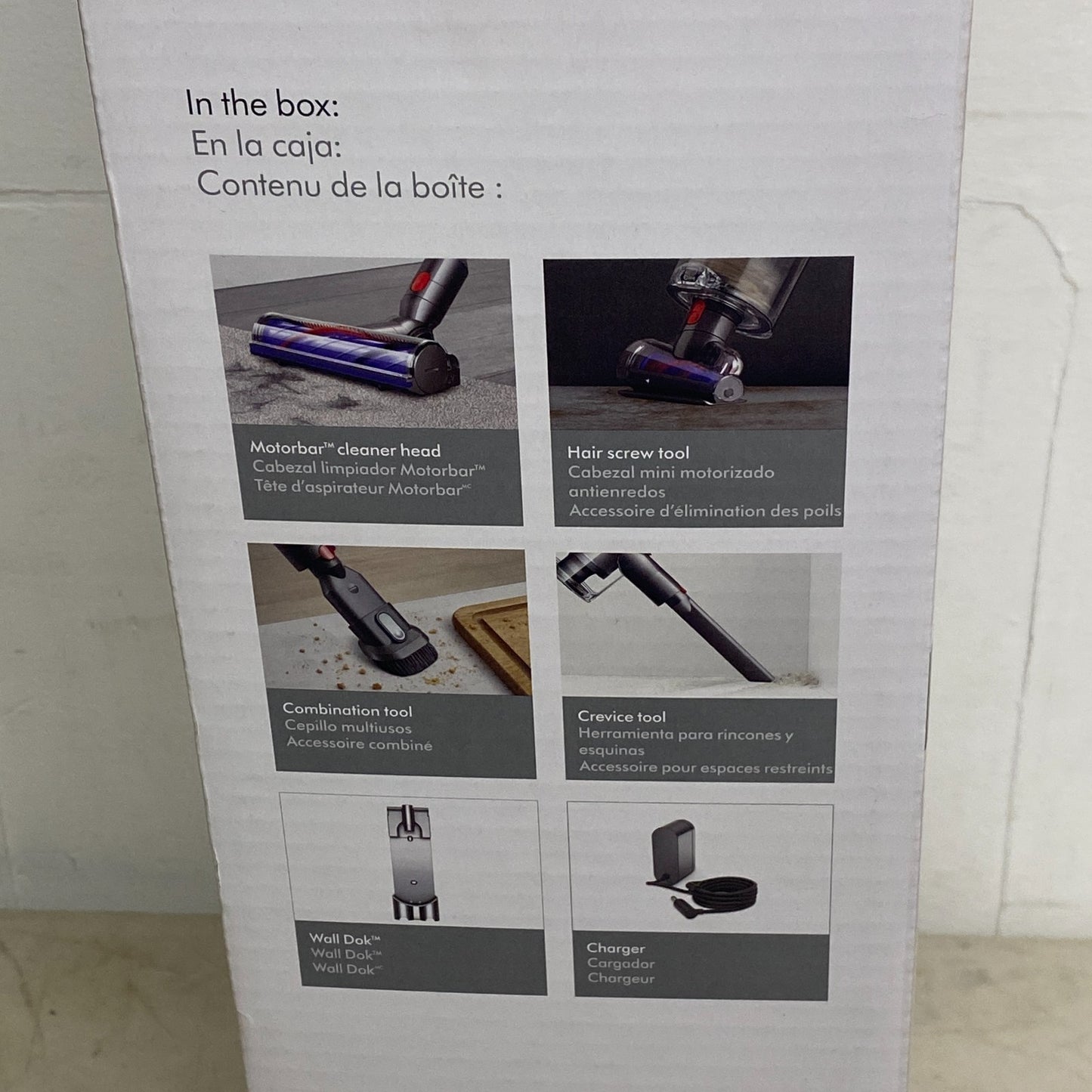 Dyson V8 Cordless Stick Vacuum Cleaner for Pet Hair Silver/Nickel 400473‑01