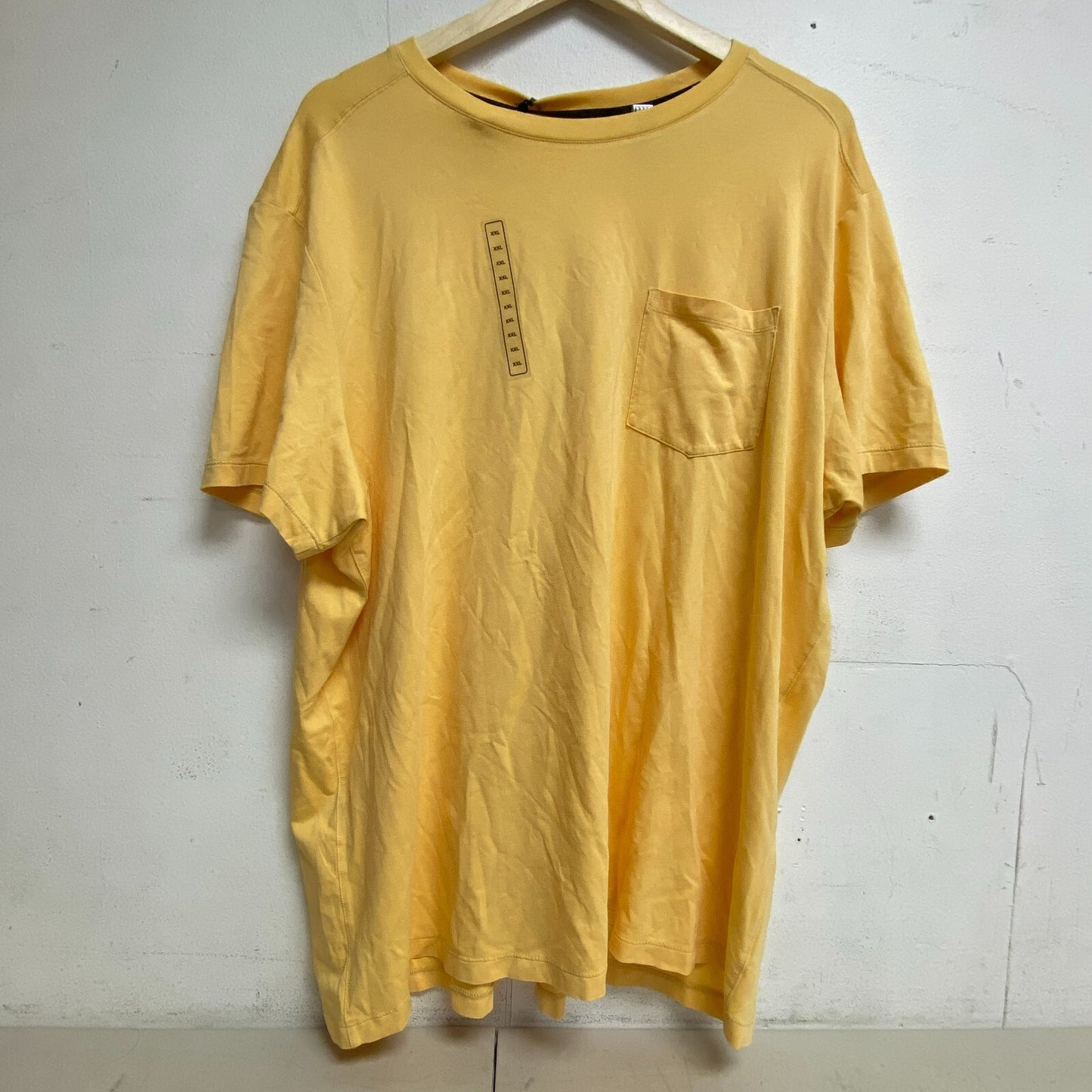 Men's VRST Essential Pocket tee Peachy Melon Crew Neck Short Sleeve MAX100354