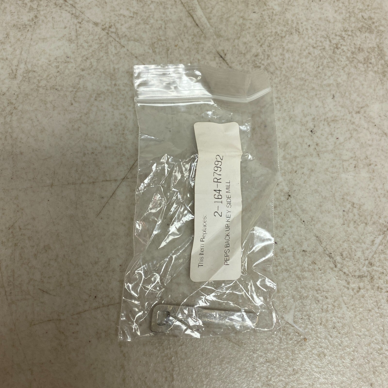Ford Emergency Blank Key Blade 164-R7992 Brand New