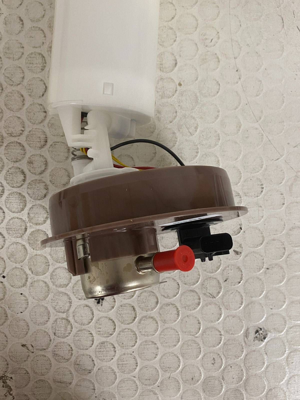 DENSO 953-3015 Fuel Pump Module Assembly 96-99 Dodge Plymouth Neon 2.0L