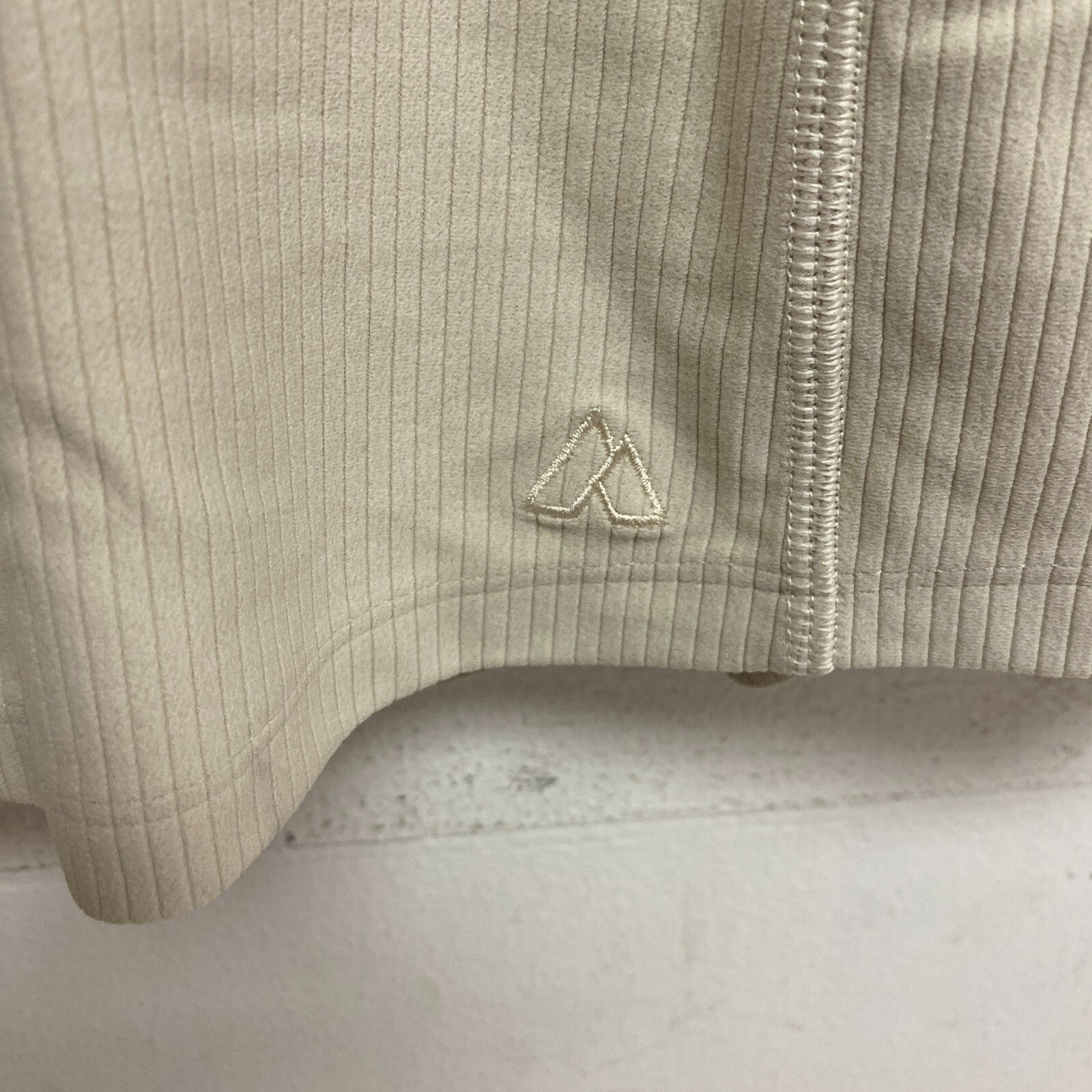 Alpine Deisgn Womens Relaxed Fit Ribbed Skort Light Khaki Solid ADW13809