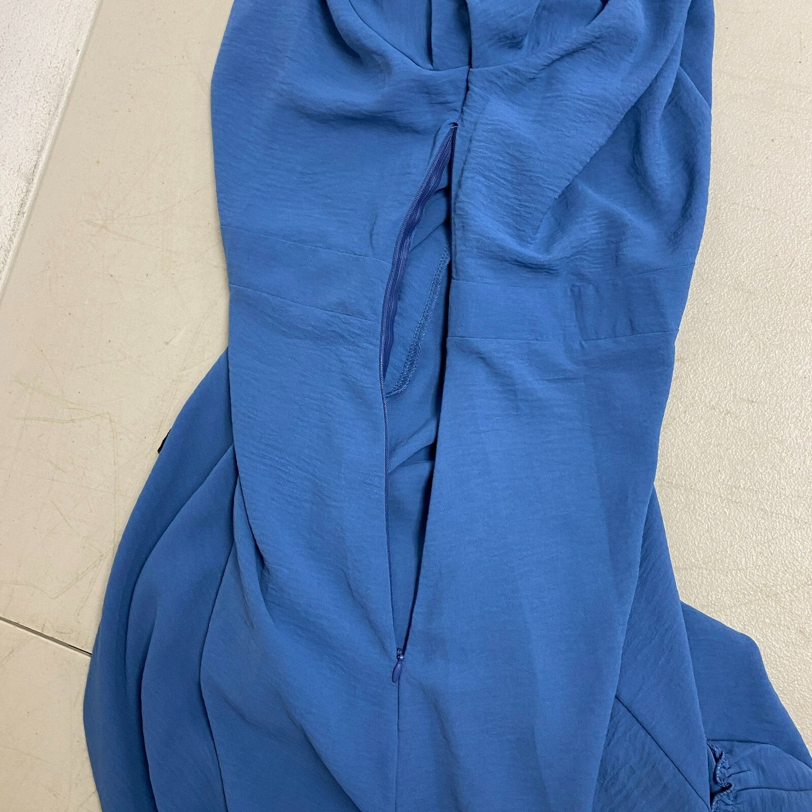 Destina Life Boho Maxi Dress Blue Black bottom accent and neck hanging Size US16