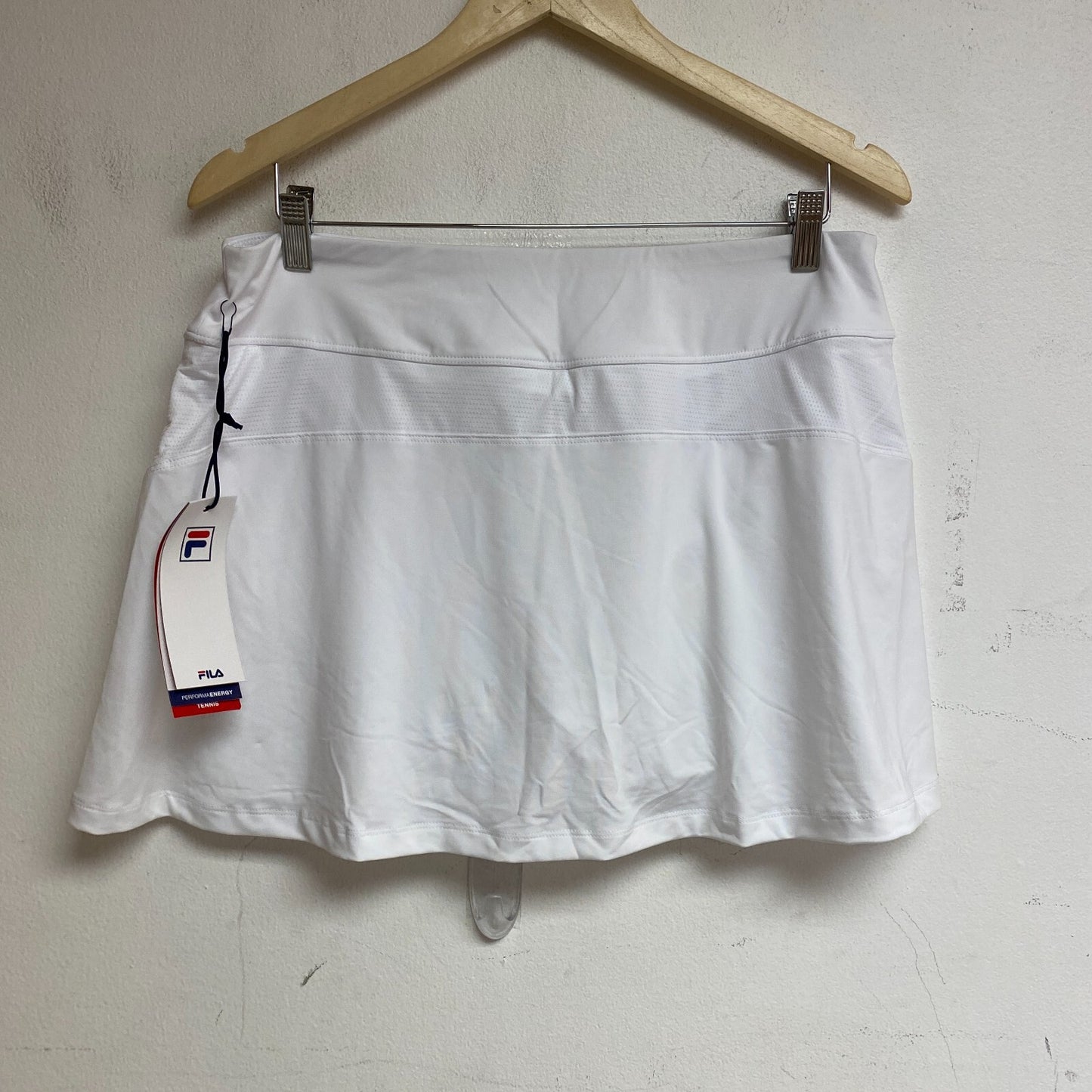 FILA WOMENS A-LINE SKORT WHITE RELAXED FIT Size XL, TW153KH4 Brand New!!!