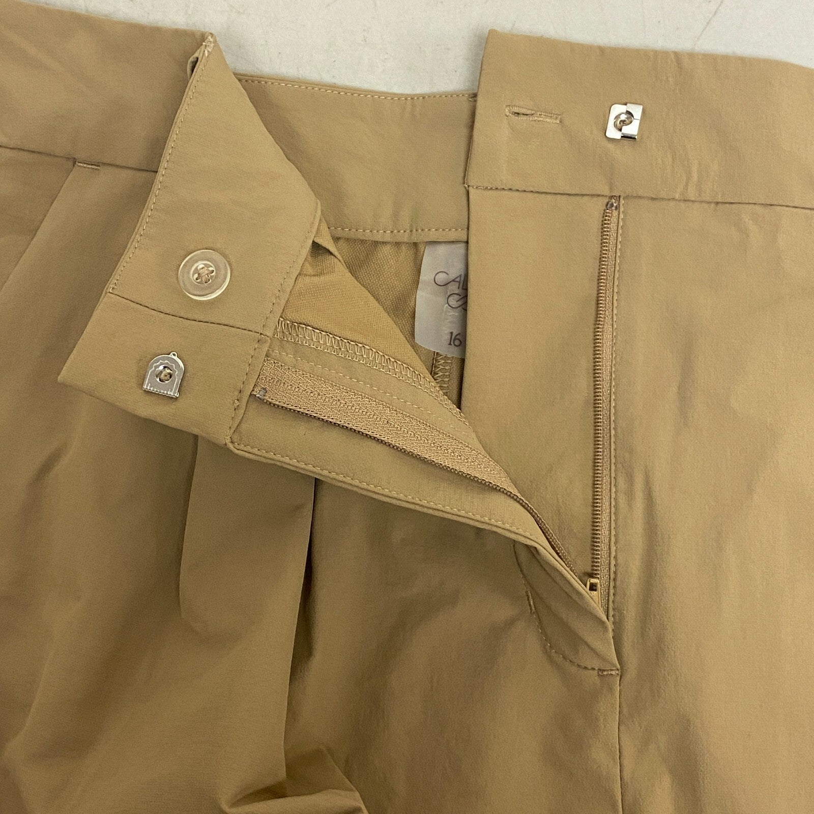 Calia Womens 5" Tailored Short Sahara Sand WCG34001 BRAND NEW