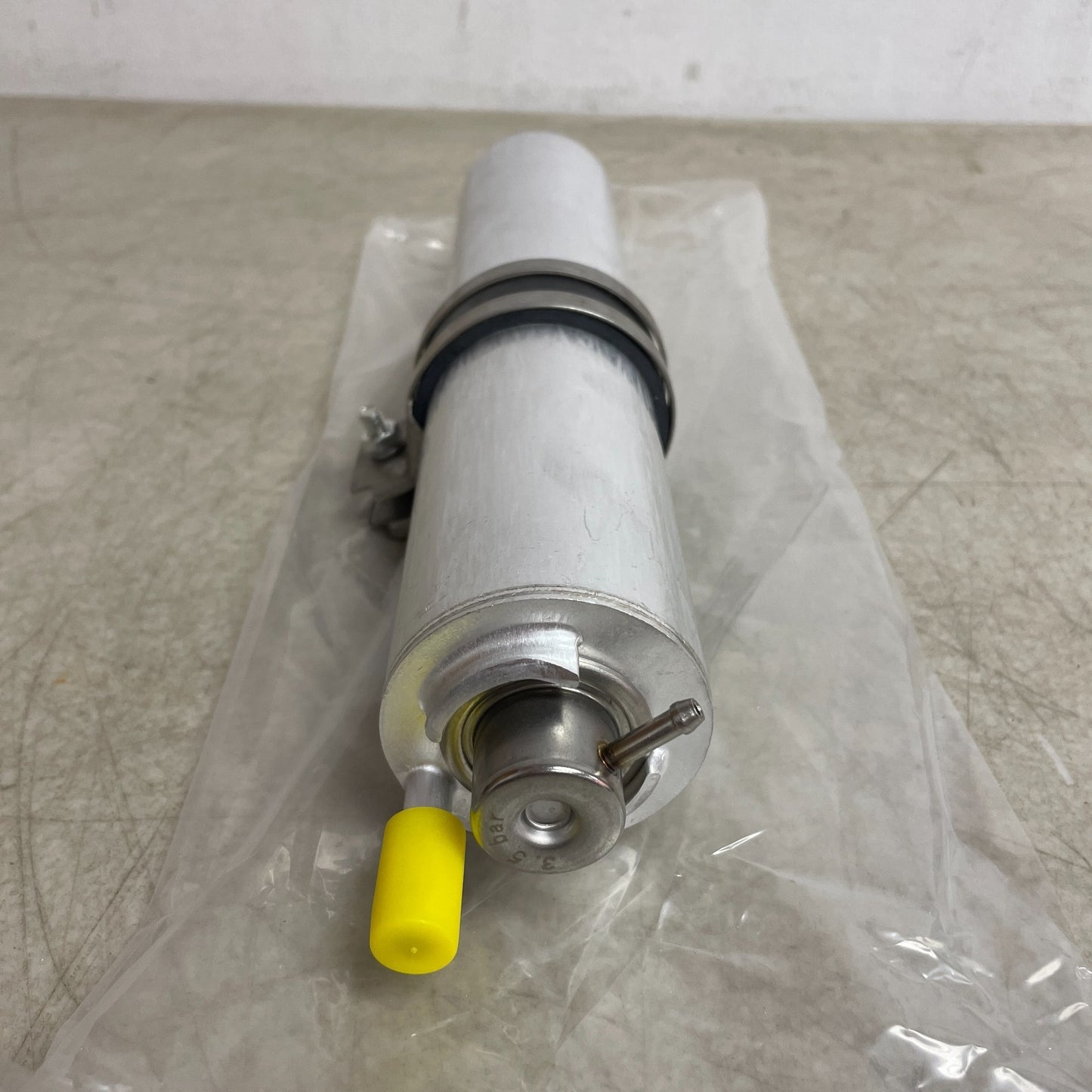 Carquest 96858 Vapor-Metal Fuel Filter 5/16″ In/Out 98% @10μ