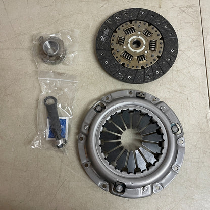 SACHS Xtend Clutch Kit KF638-01 for Mazda Protege 1990-1991 OE Replacement