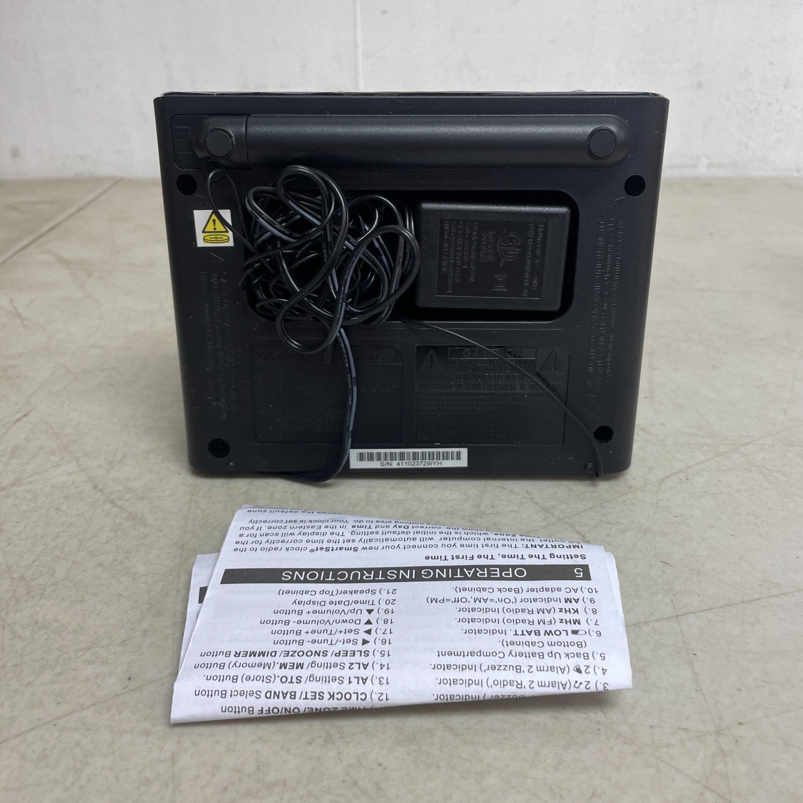 Emerson SmartSet CKS1900 Dual Alarm Clock Radio AM/FM Dimmer 0.9" LED Display