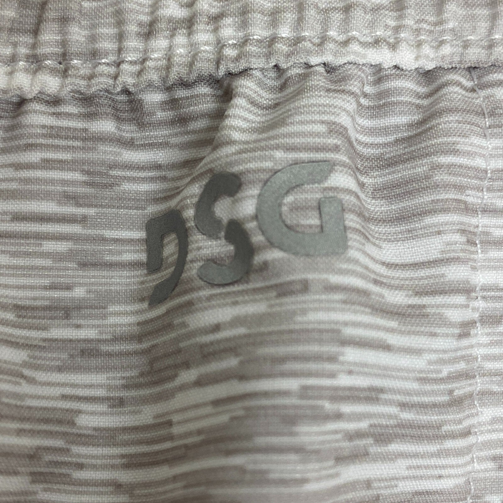 DSG Womens 3 in Performance Stride Short Pure White Heather DAW39320APRT