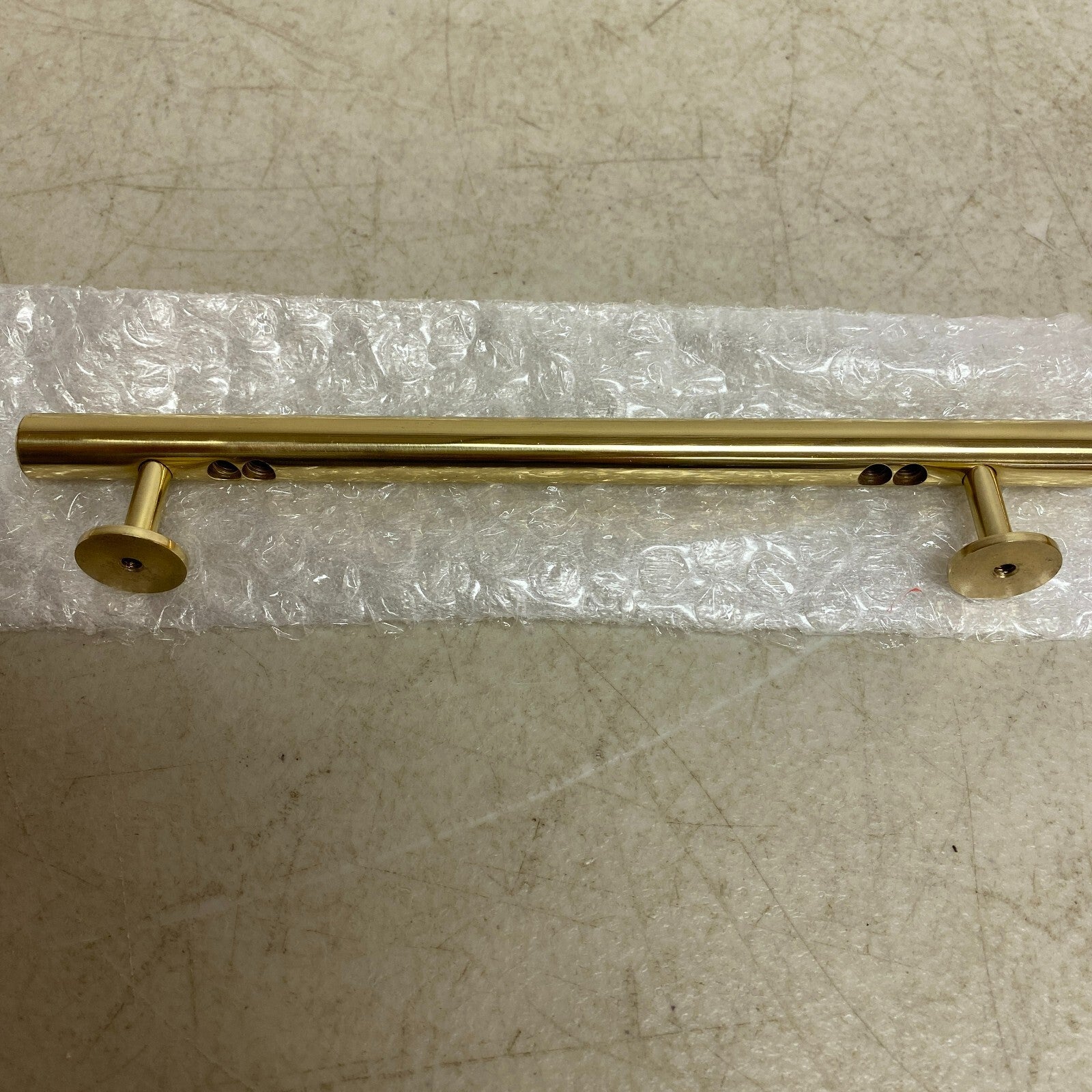 SIGNATURE HARDWARE 8" DIEHL ADJUSTABLE ROUND BRASS DRAWER PULL- POLISHED BRASS
