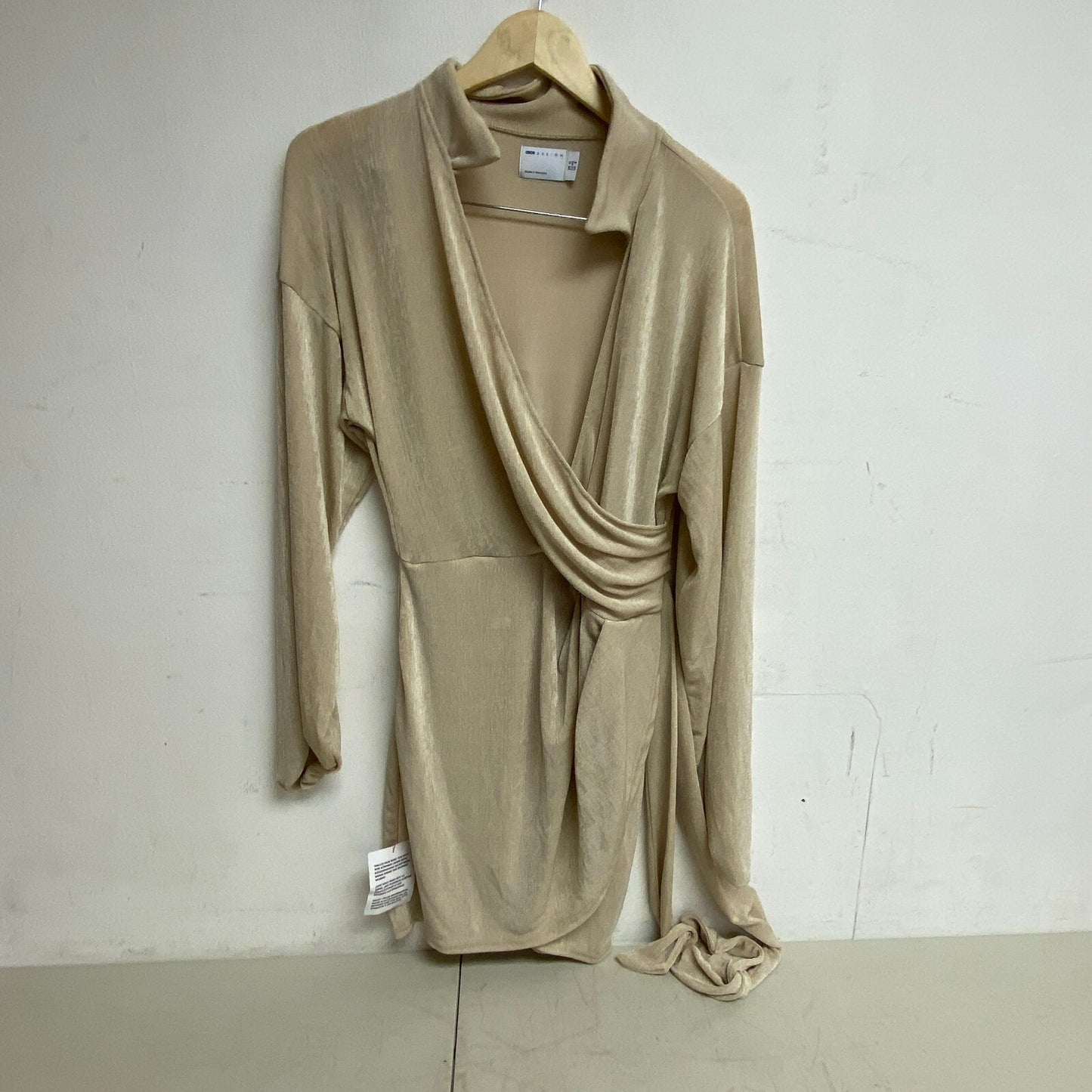 ASOS DESIGN wrap slinky blouson sleeve midi dress in Cream Size 8