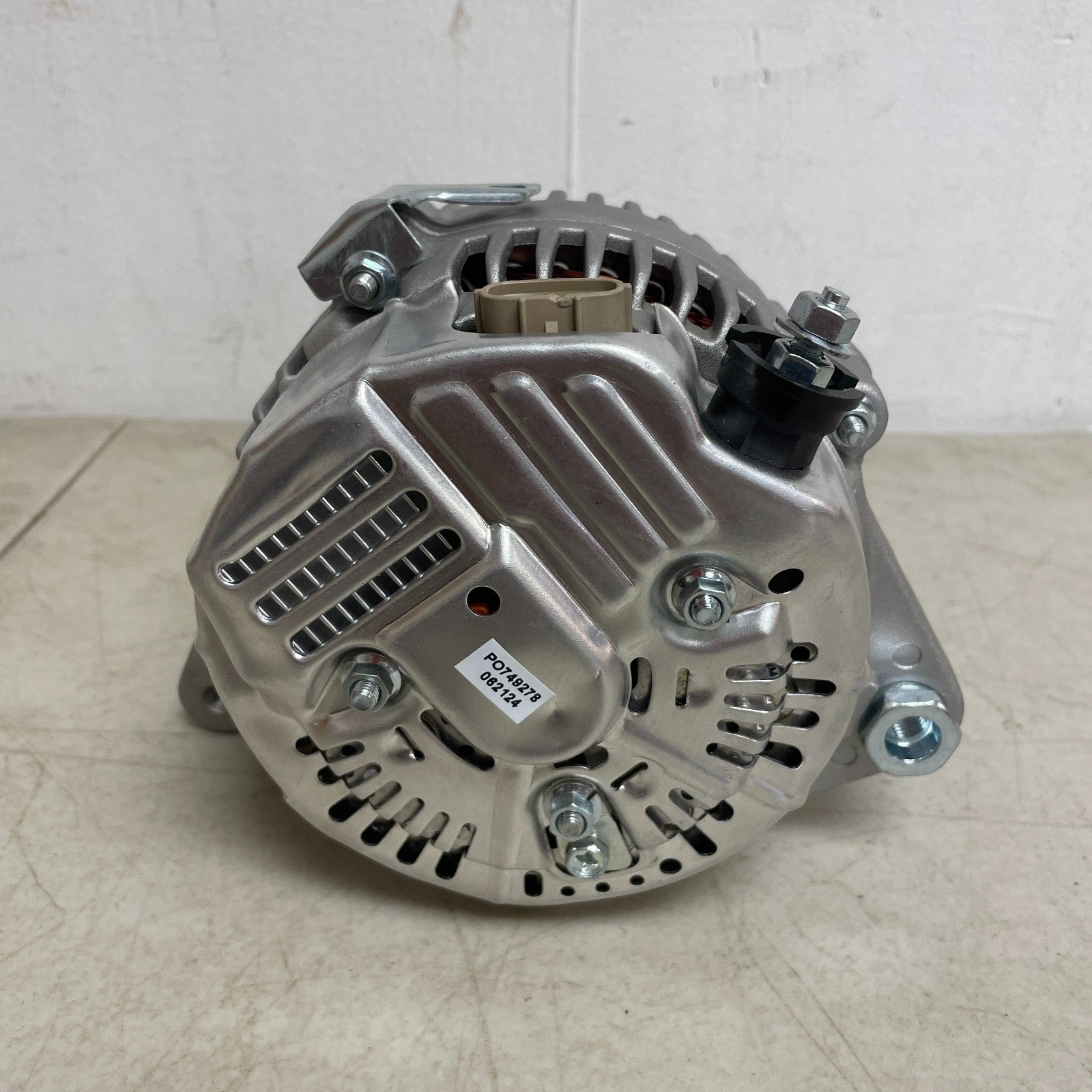 DB Electrical 400-52136 Alternator for Lexus RX300 99–03 & Highlander 01–03