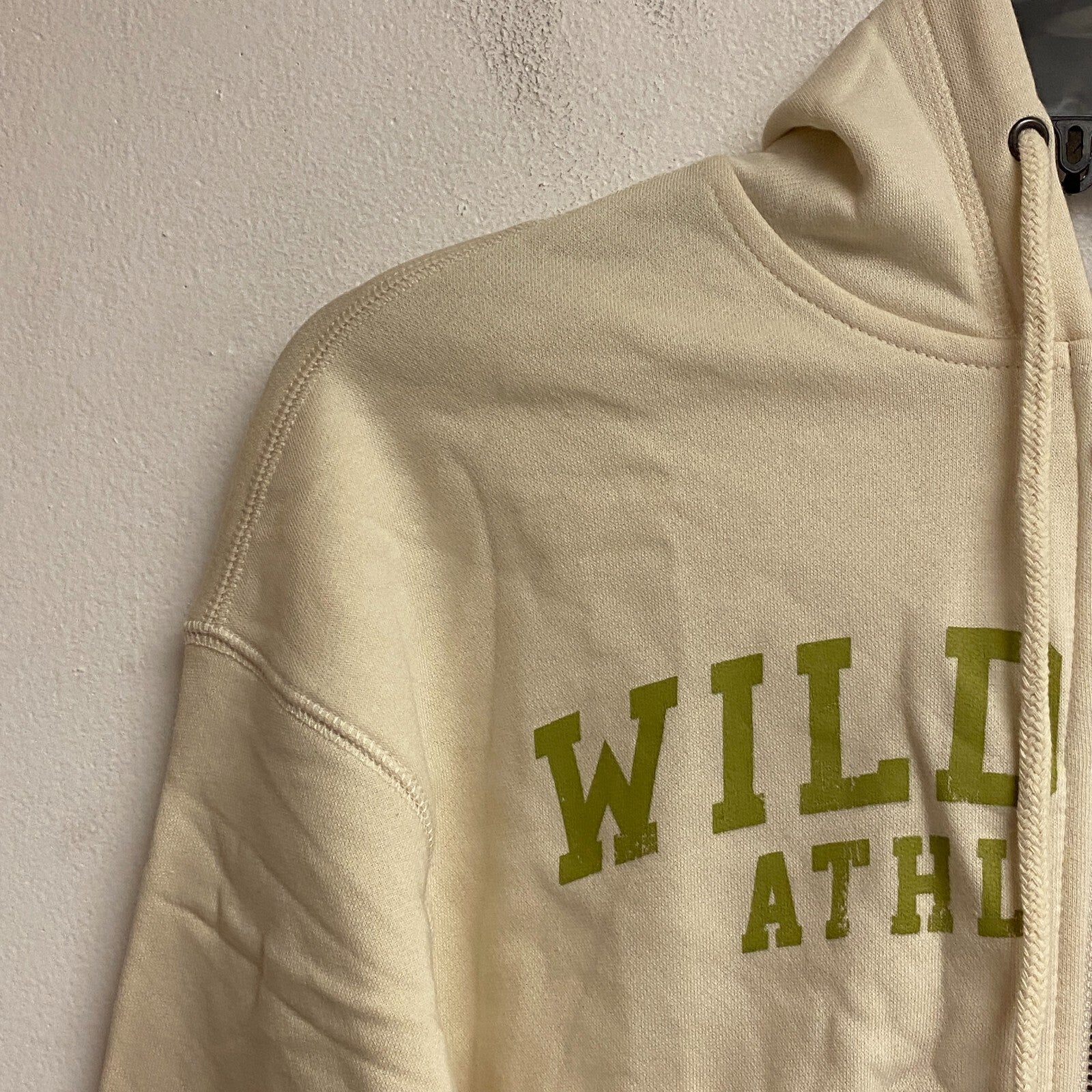 Arizona Jean Co. Women's Cropped Zip Up Hoodie Size Small Color: White Cap