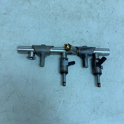 Audi 2016-2018 AUDI A7 QUATTRO 3.0L - Right FUEL RAIL / PIPE 06E130090AJ