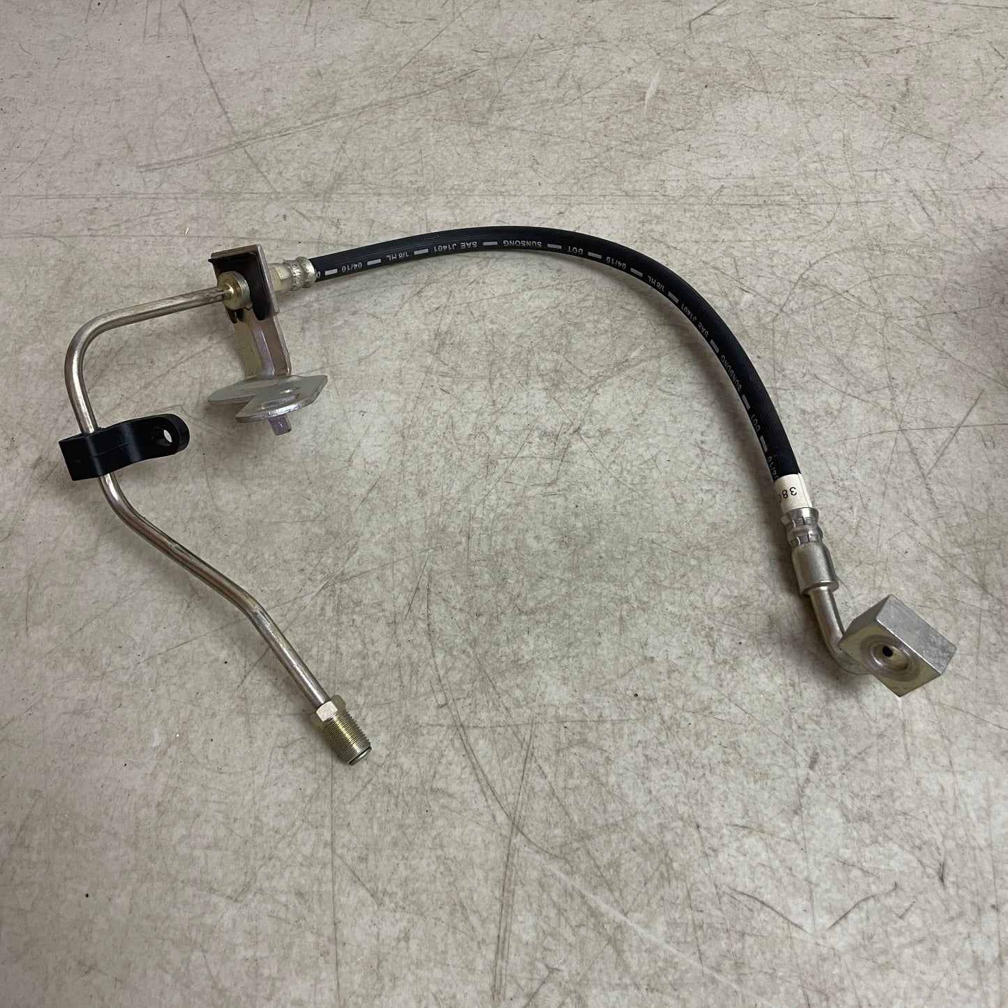 Carquest Wearever BHA380956 Rear Brake Hydraulic Hose 20" Length Rubber