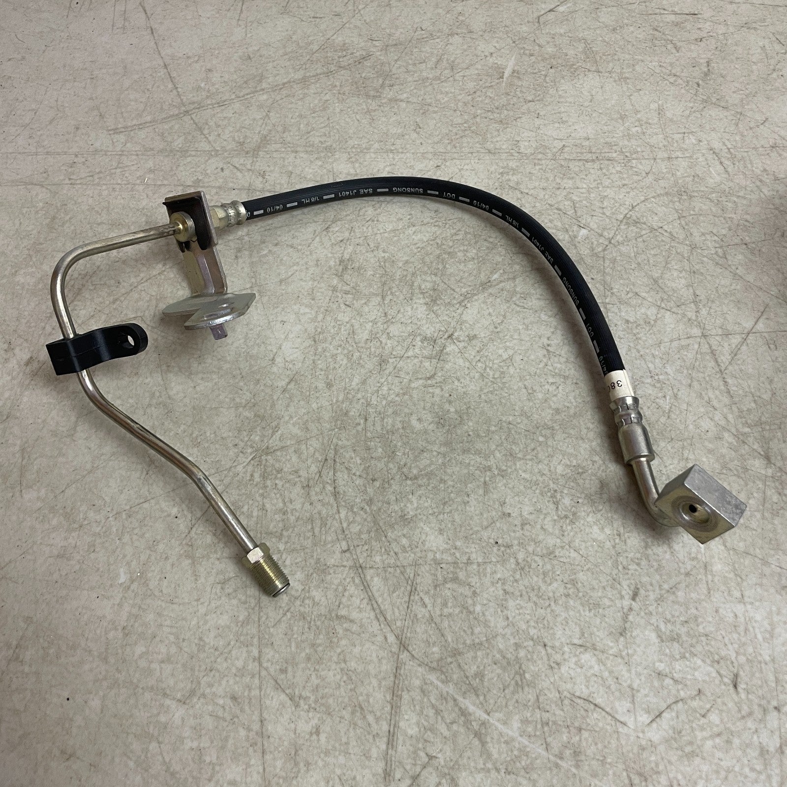 Carquest Wearever BHA380956 Rear Brake Hydraulic Hose 20" Length Rubber